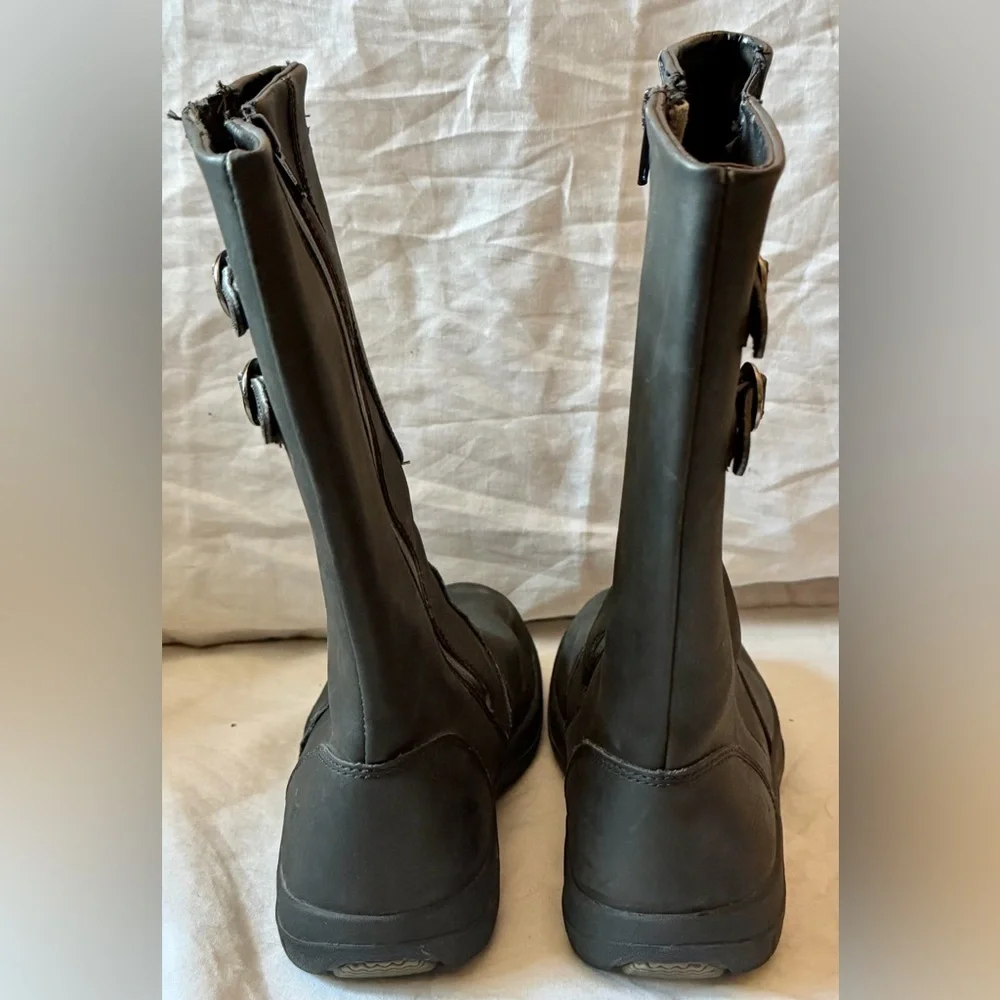 Keen girls waterproof Bern winter Boots Sz 5